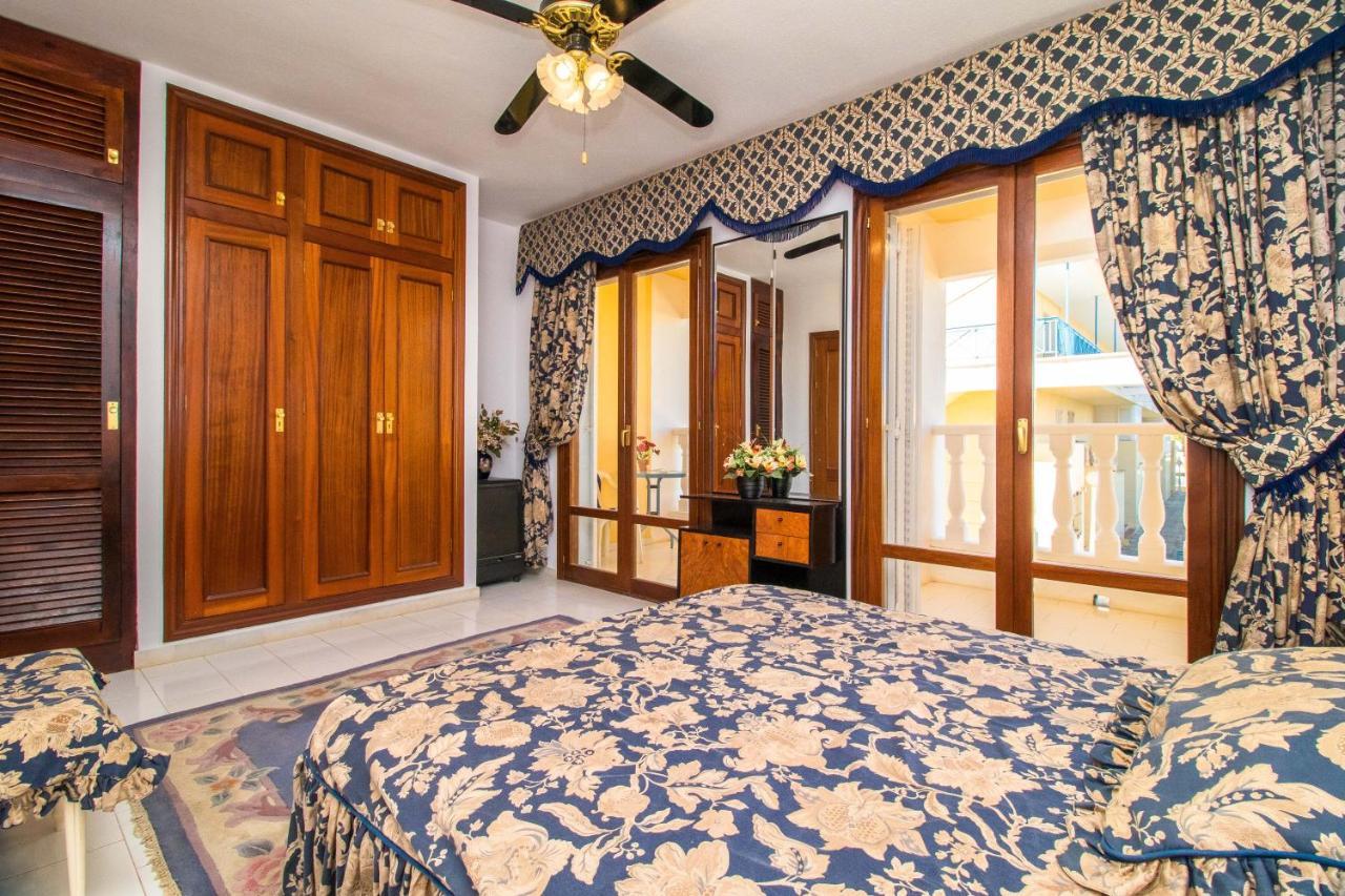 Nice House With Tennis Court,Sports And Playground Torrevieja Buitenkant foto