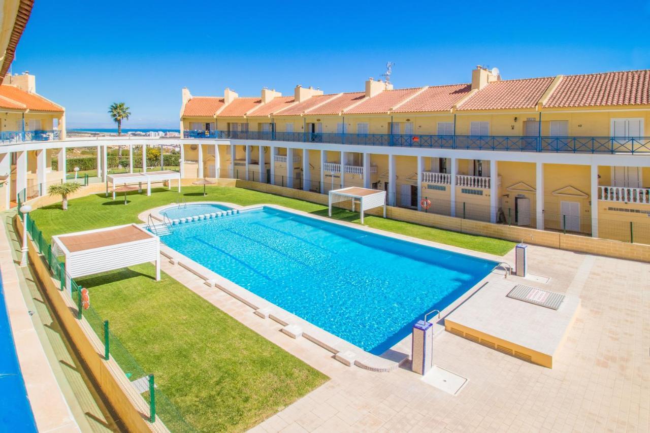 Nice House With Tennis Court,Sports And Playground Torrevieja Buitenkant foto