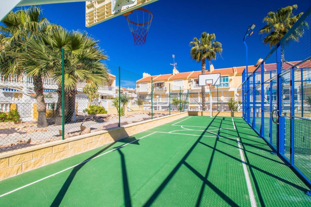 Nice House With Tennis Court,Sports And Playground Torrevieja Buitenkant foto