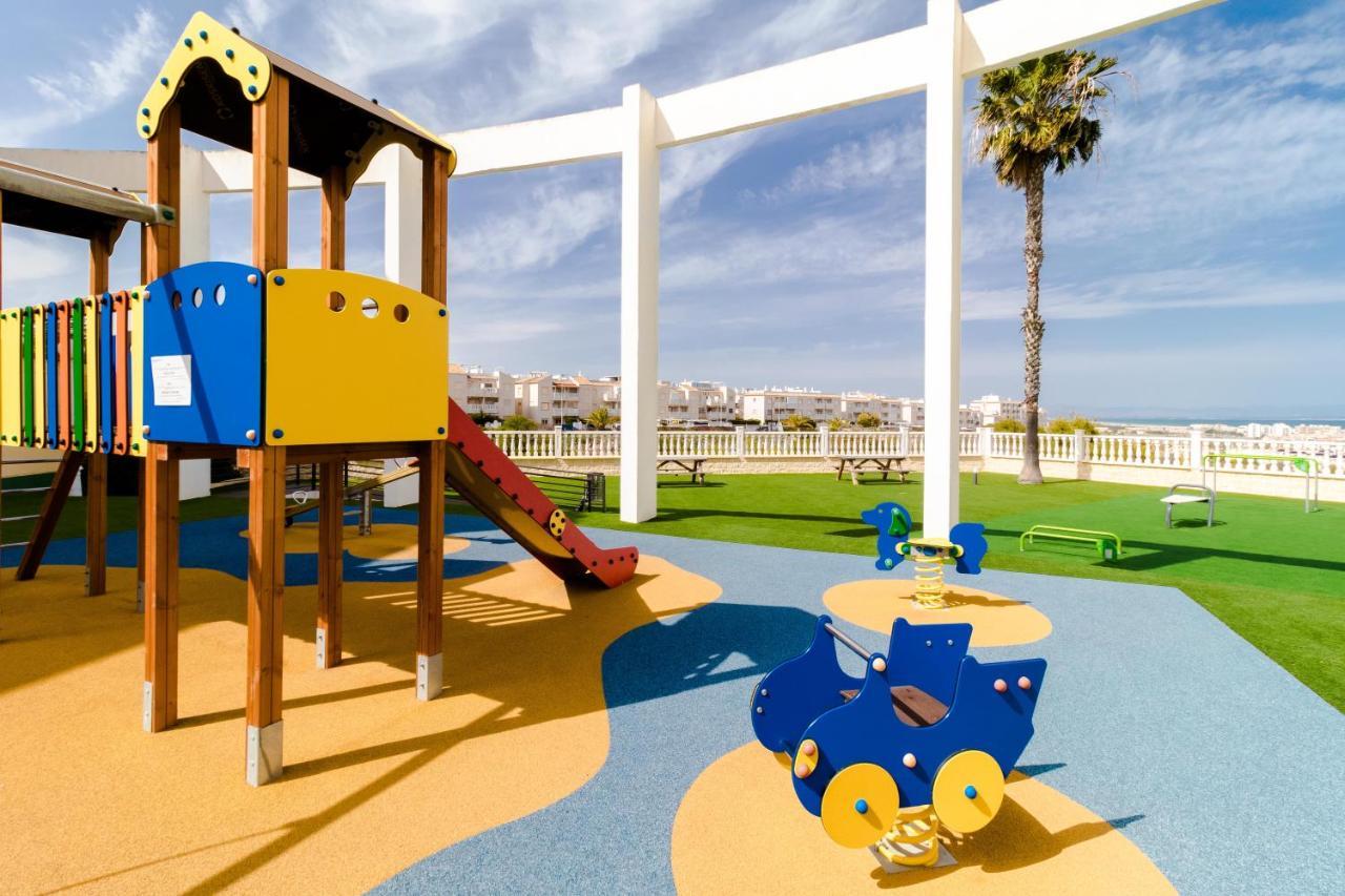 Nice House With Tennis Court,Sports And Playground Torrevieja Buitenkant foto