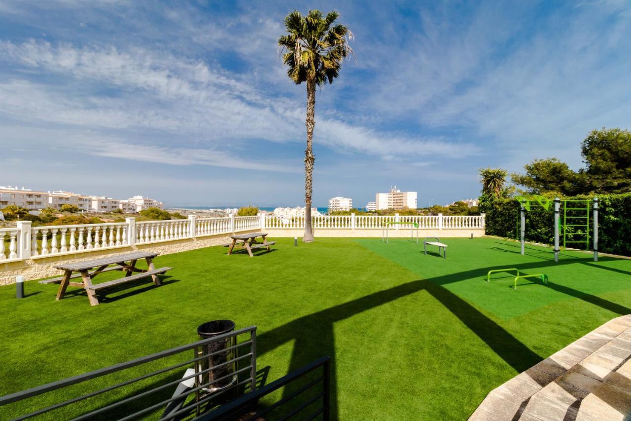 Nice House With Tennis Court,Sports And Playground Torrevieja Buitenkant foto